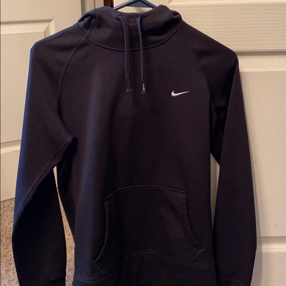 women’s - therma-fit NIKE black hoodie. Size small